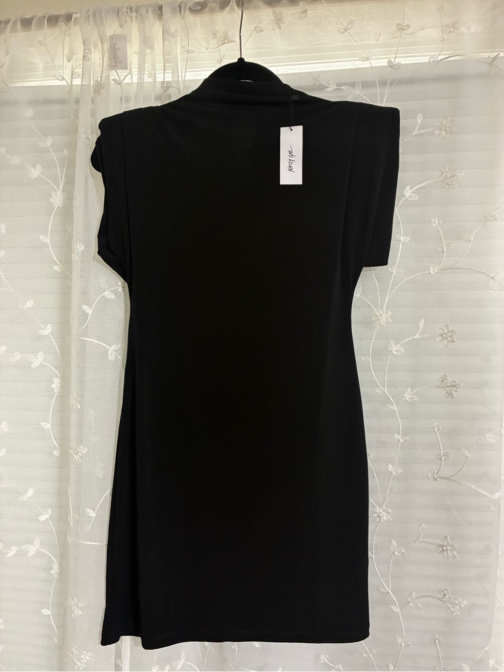 Nasty Gal Black Short-Sleeve Dress